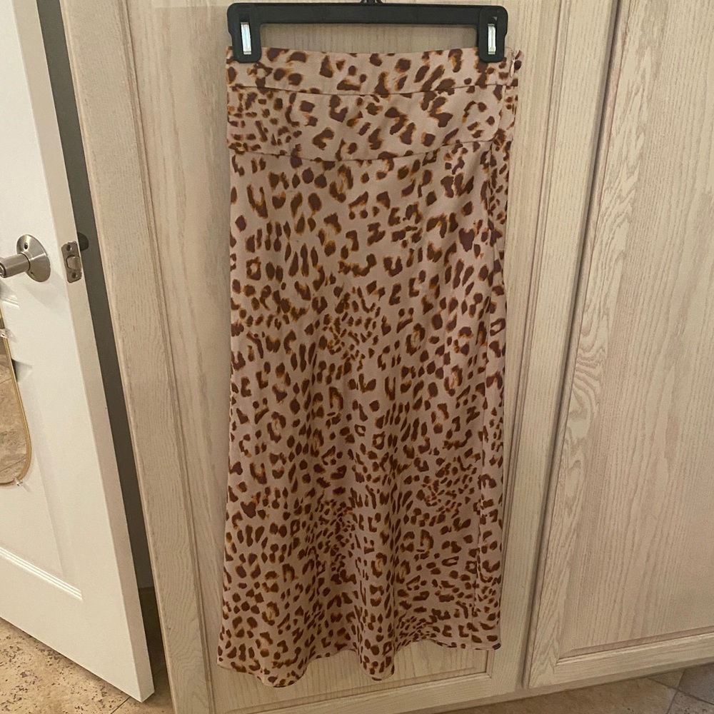 Leapord print skirt